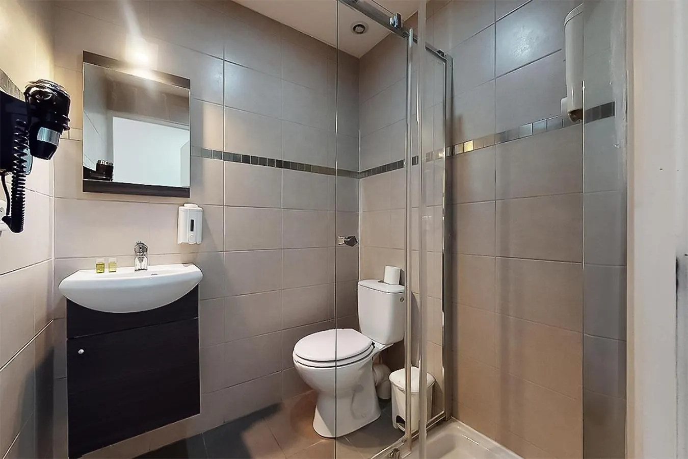 ***  Hotel De Menilmontant Paris France